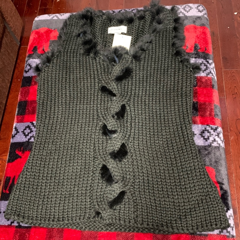 Jenni Max NYC Black Top